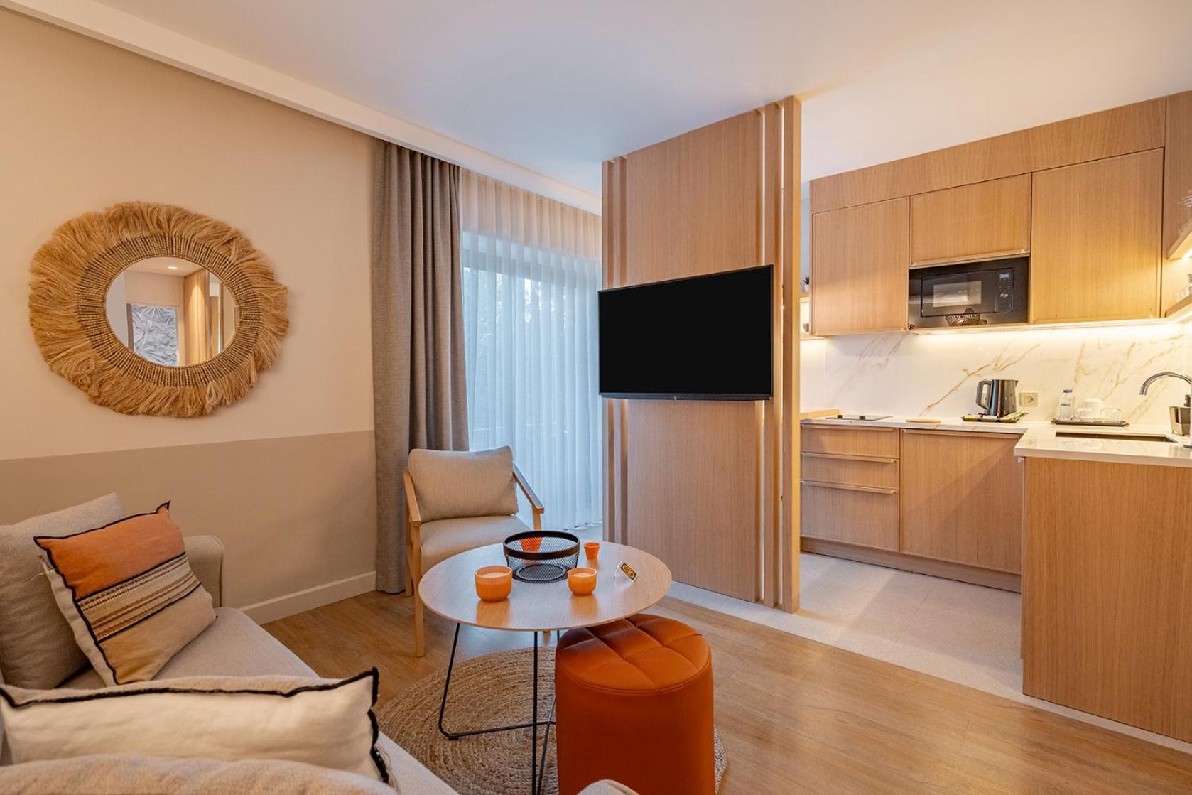 Oli Hotel And Suites Antalya Exteriör bild